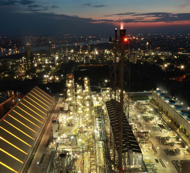 PUSRI IIB Ammonia and Urea Plant Capacity : - NH3 2,000 t/day - Urea 2,750 t/ day